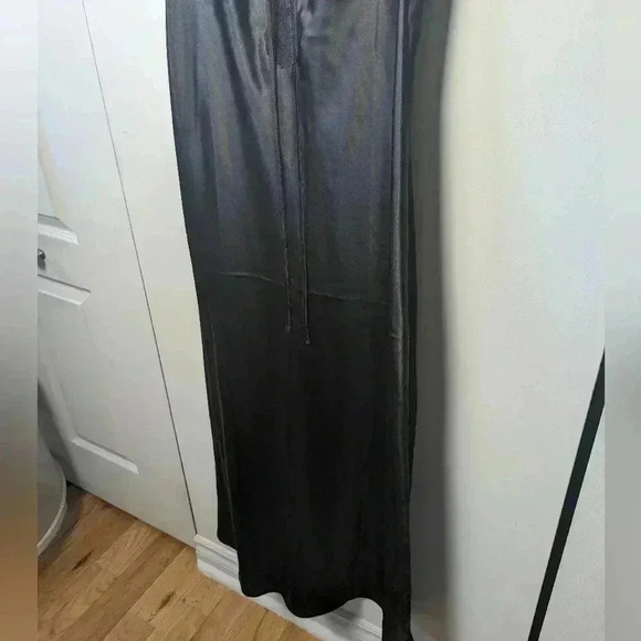 LA SENZA Sexy Night Dress size medium Glossy black color sexy low-necked - Picture 3 of 8